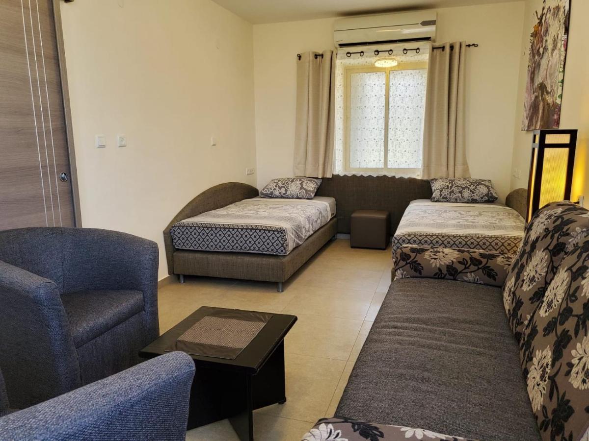 Family Suite Ελάτ Εξωτερικό φωτογραφία
